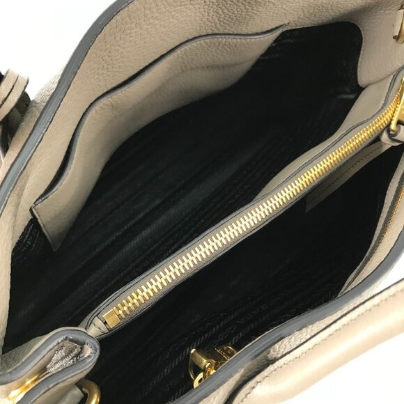 PRADA Gray Shoulder Bag - Picture 13 of 16